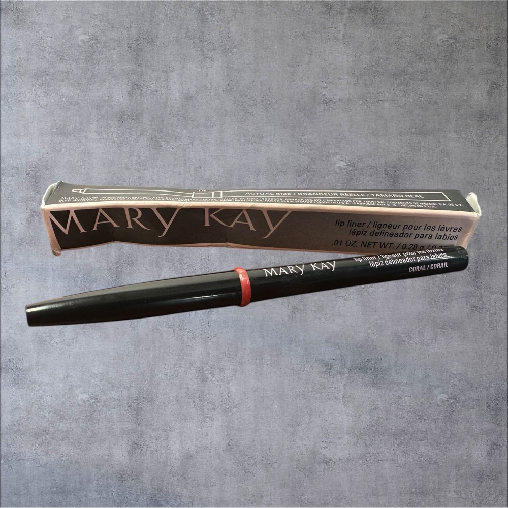 Mary Kay‎ Lip Liner Coral 014721 0.01 oz New Retractable Pencil